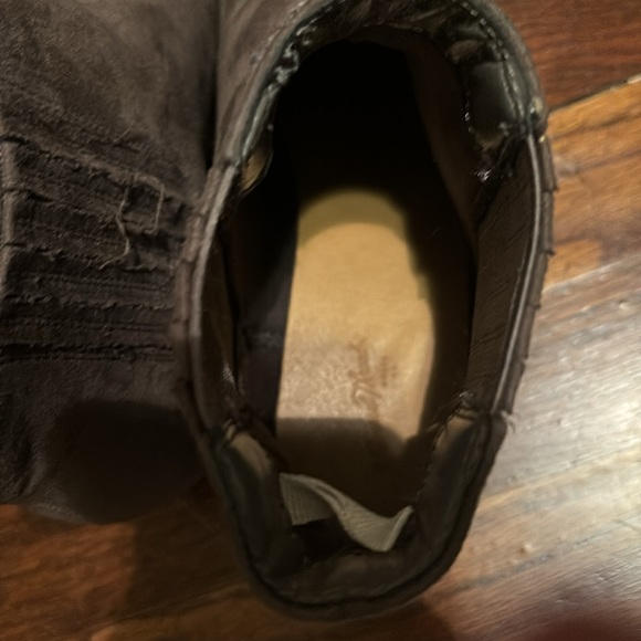 Universal Thread faux suede booties - Picture 4 of 6